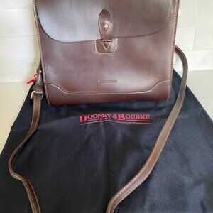 Dooney & Bourke Crossbody Smooth Leather